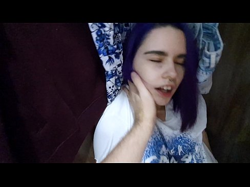 ❤️ माझ्या बहिणीला कोठडीत सापडले आणि तिला मदत केली ☑ अश्लील mr.pornsos-com.ru ️❤
